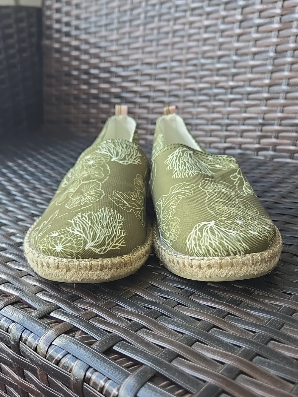 Vionic Beach Women's Laguna Espadrille Shoes Size 8